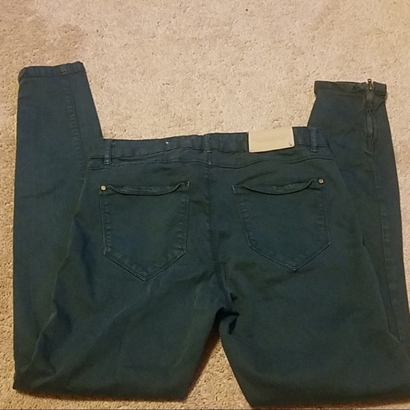 Zara Basic Skinny Jeans - Size 40 - Picture 4 of 7